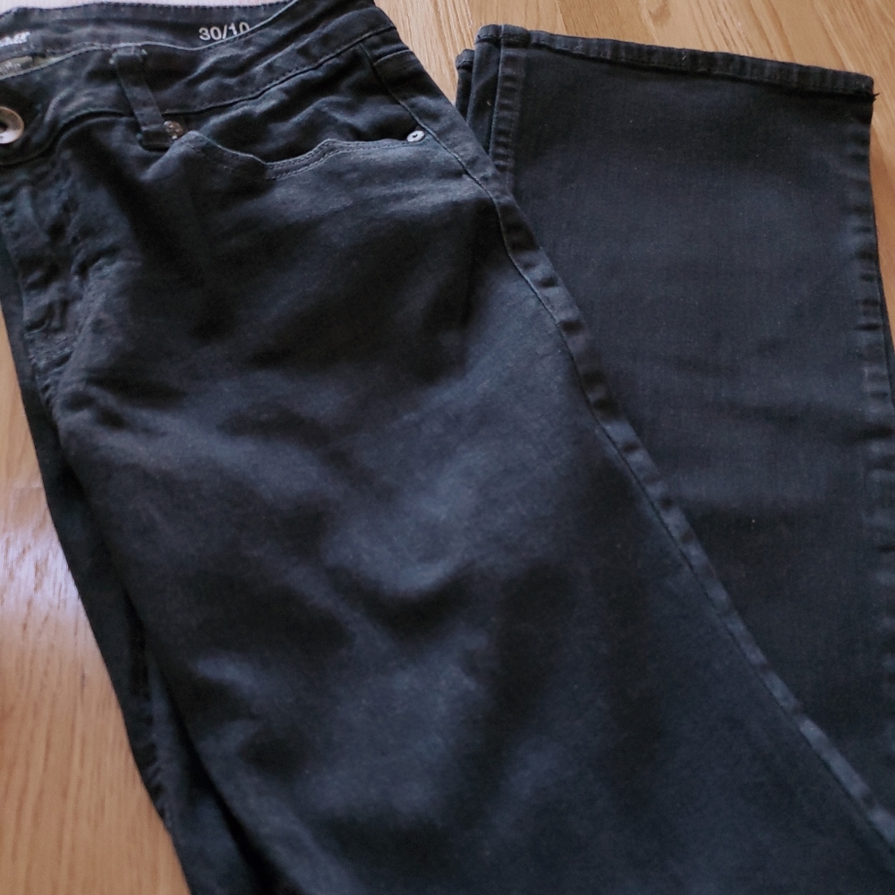 Boot cut jeans
